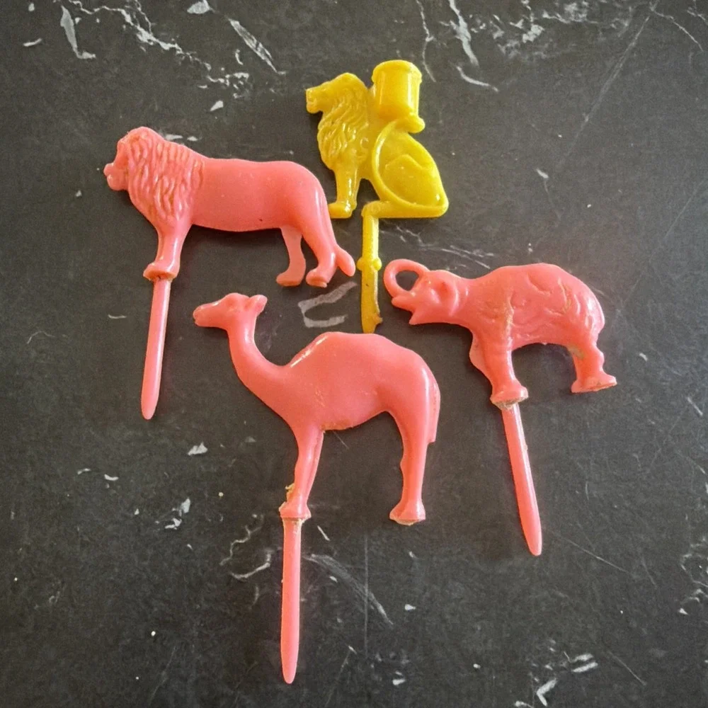 Vintage Lot of Cake/Cupcake Toppers Candle Holders Clowns Balloon Circus Animals